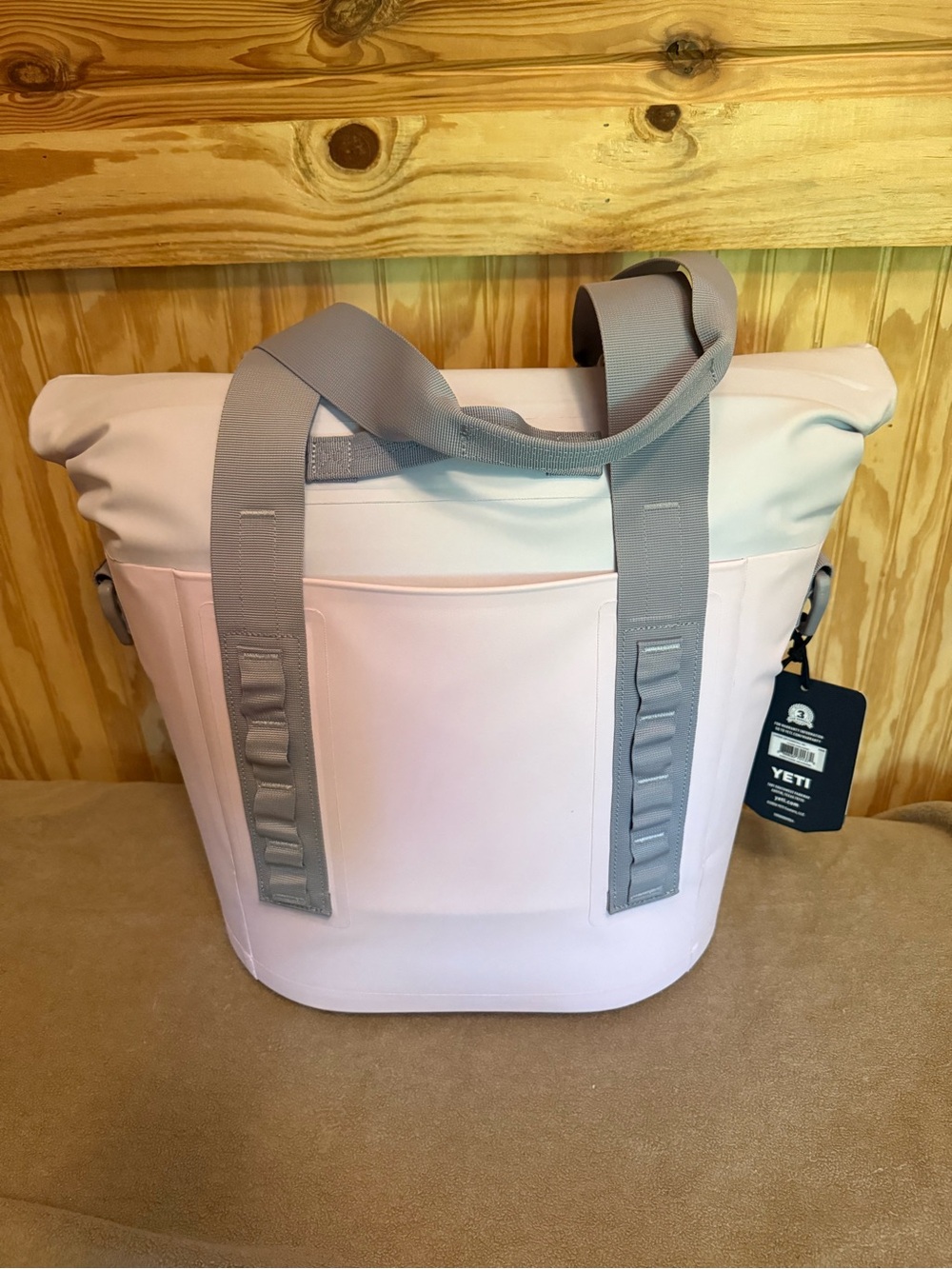 YETI Hopper M15 Tote Cooler Cherry Blossom - Picture 2 of 9